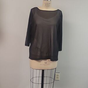 ELISABETH by Liz Claiborne sheer top over white tank. Size 1